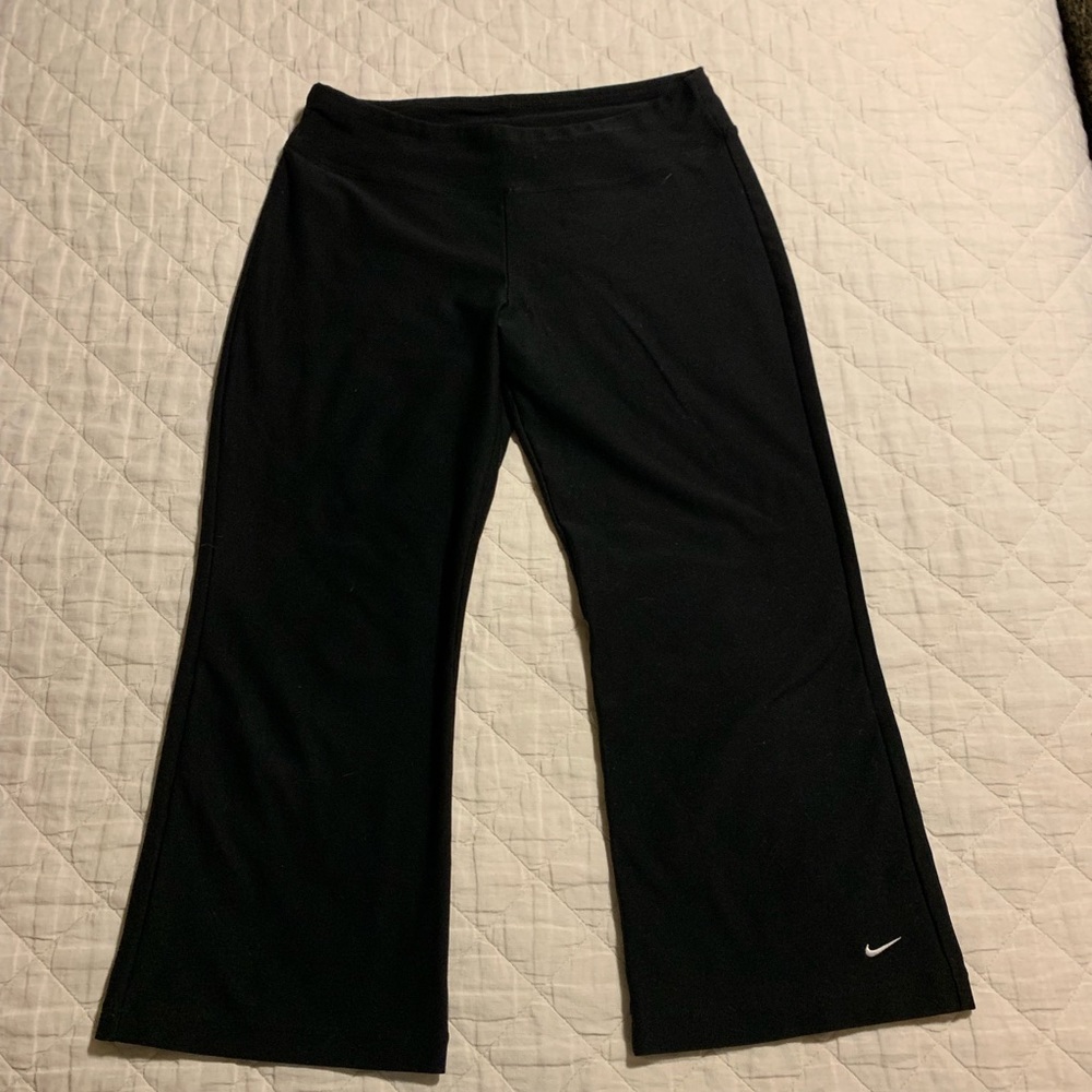 Nike Crop Drifit Pants